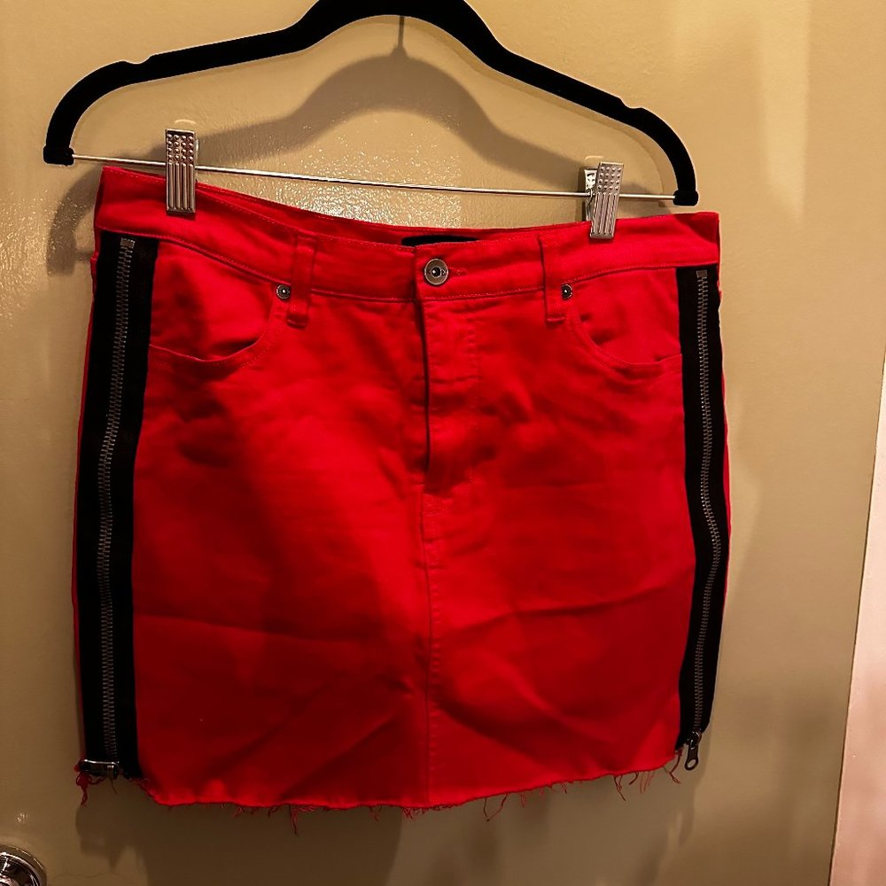 Kendall + Kylie Skirt